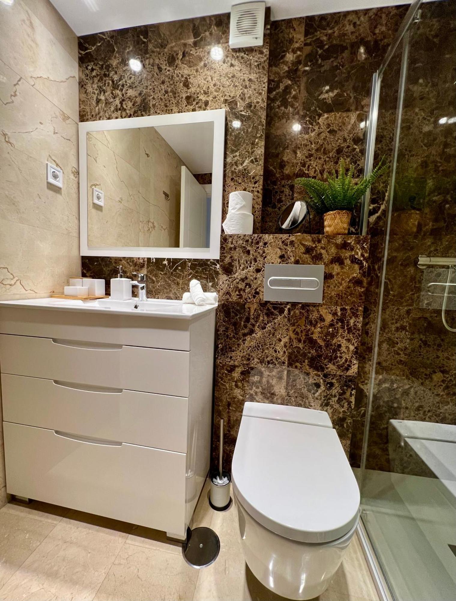 Apartamentos Prestige Suites Malaga III Eksteriør billede